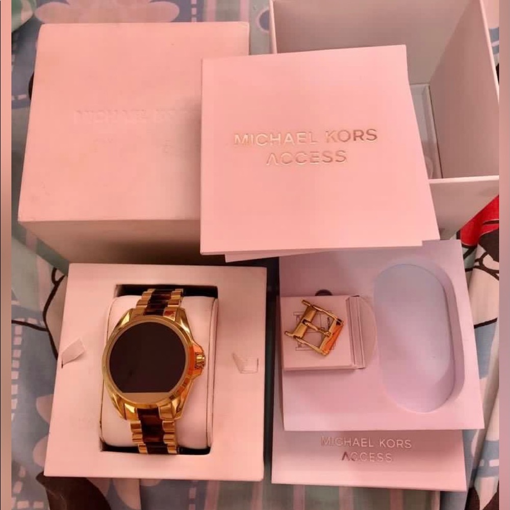 MK Michael Kors smart watch